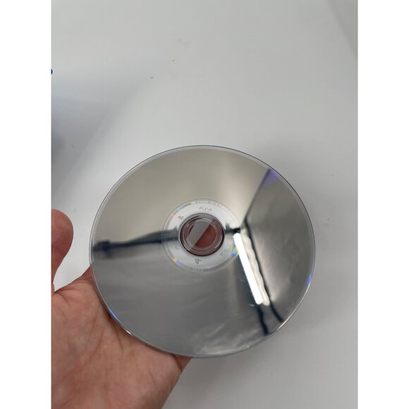 Street Fighter V PS4 Capcom 1-2 Players Includes Case & Booklet Clean Disc - Picture 5 of 5